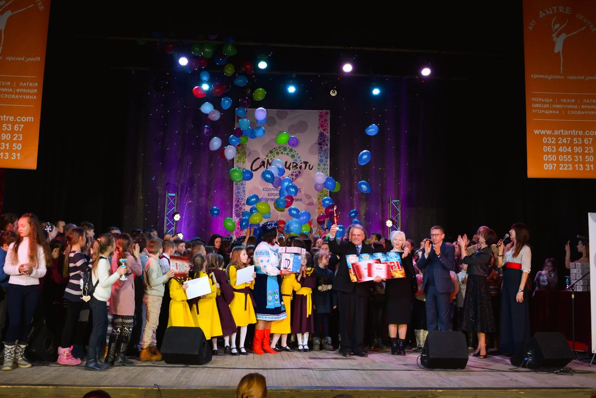 More than 1000 participants