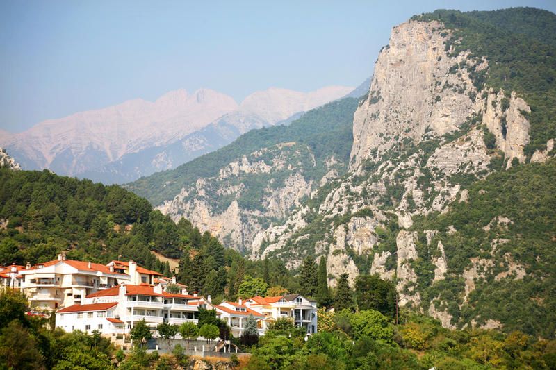 Екскурсії у м. Солоніки, Метеори, шопінг