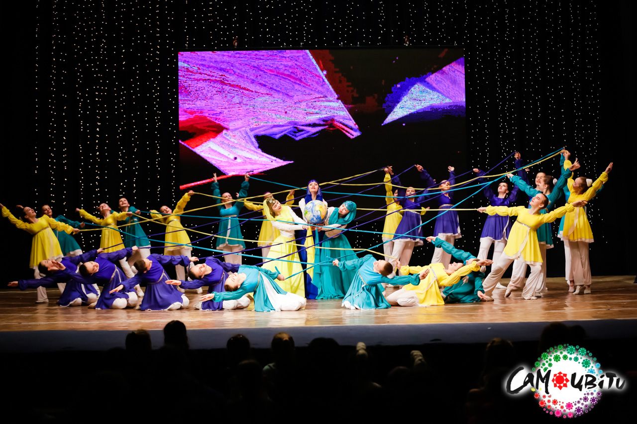 Gala concert and awards on the stage of the Palace of Culture named after Hnat Khotkevych