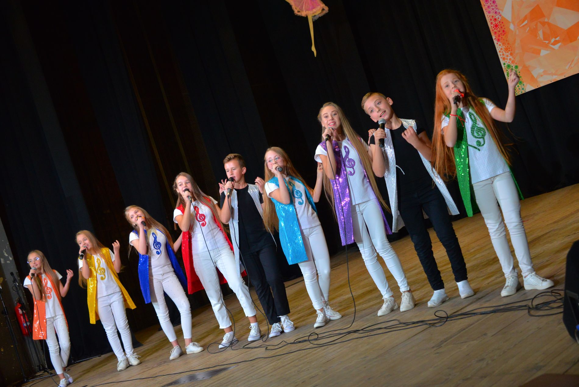 Koncert galowy na scenie Miejskiego Pałacu Kultury im. Hnata Khotkevycha