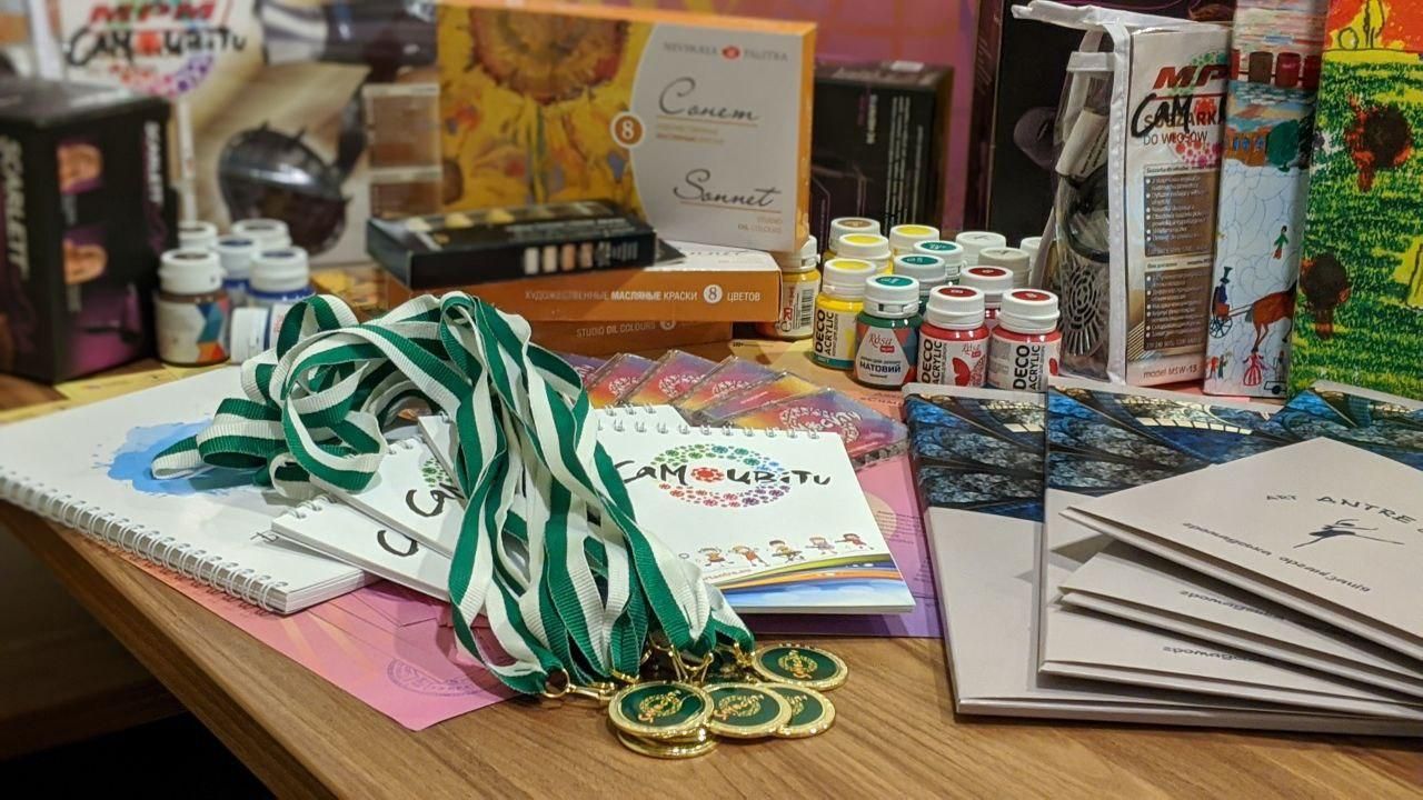 Спеціальні призи, подяки, сертифікати