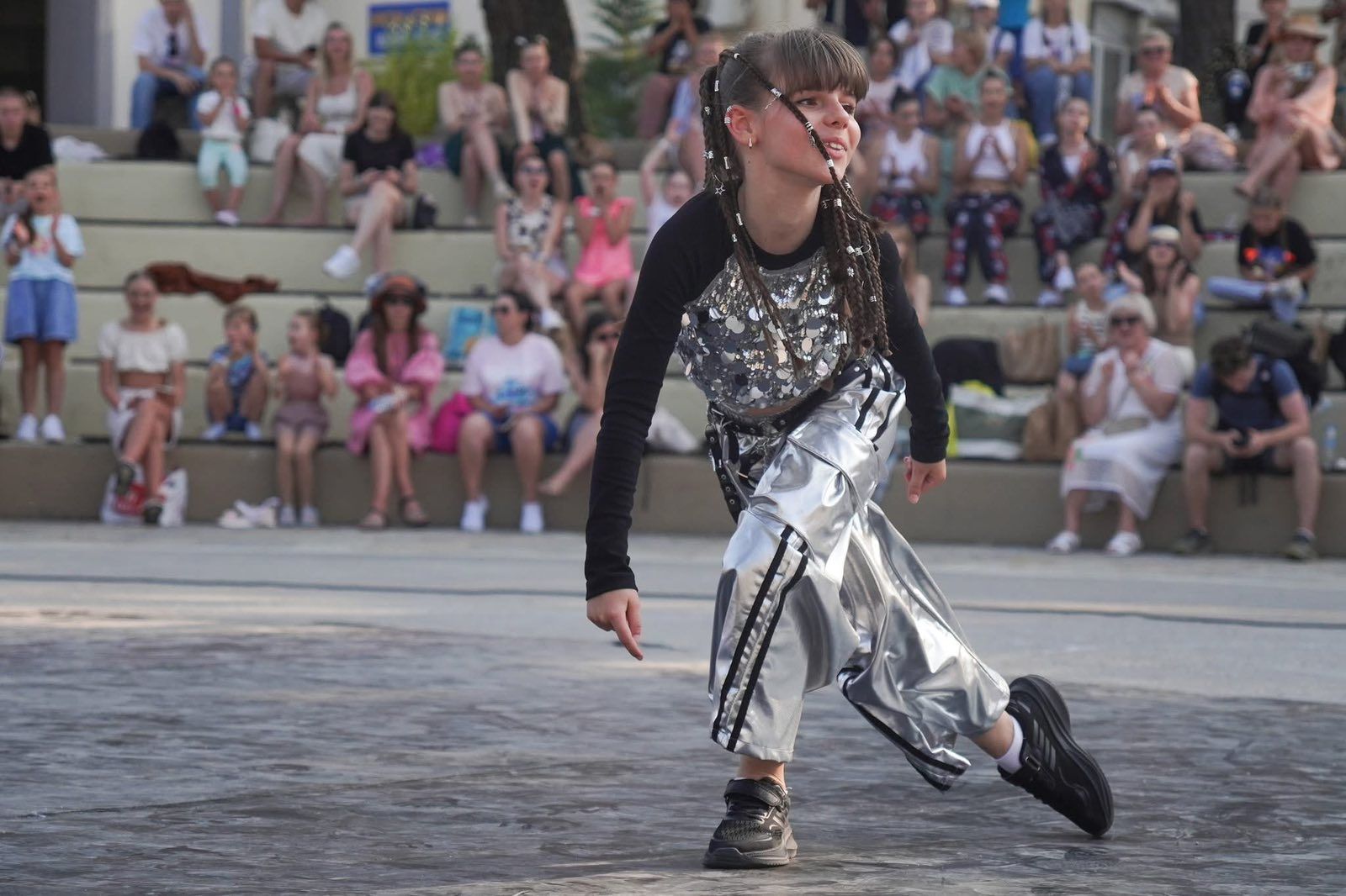 Учасники з багатьох країн