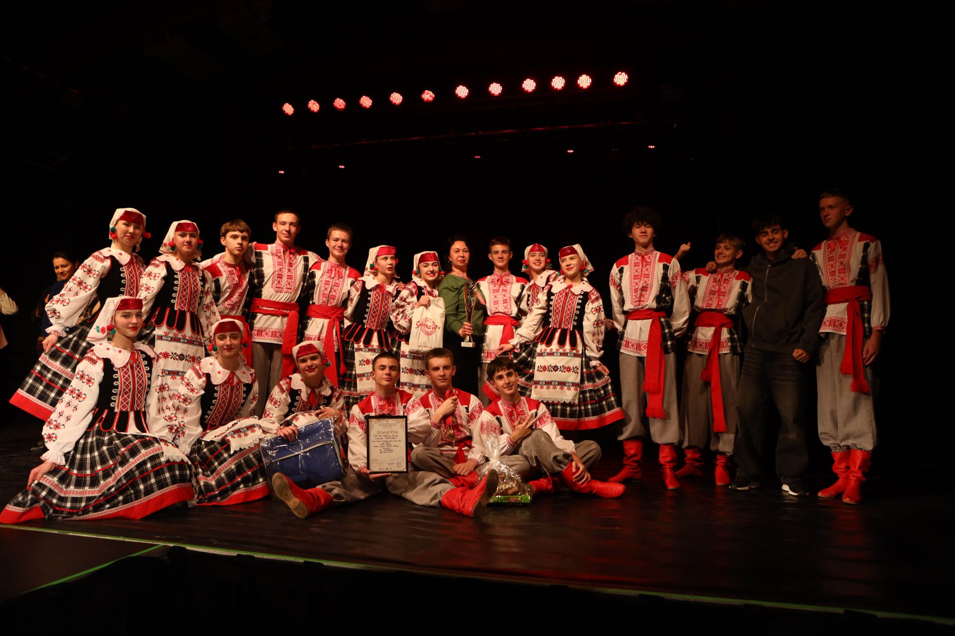 Виступи на сцені Mehmet Akif Ersoy Cultural Center